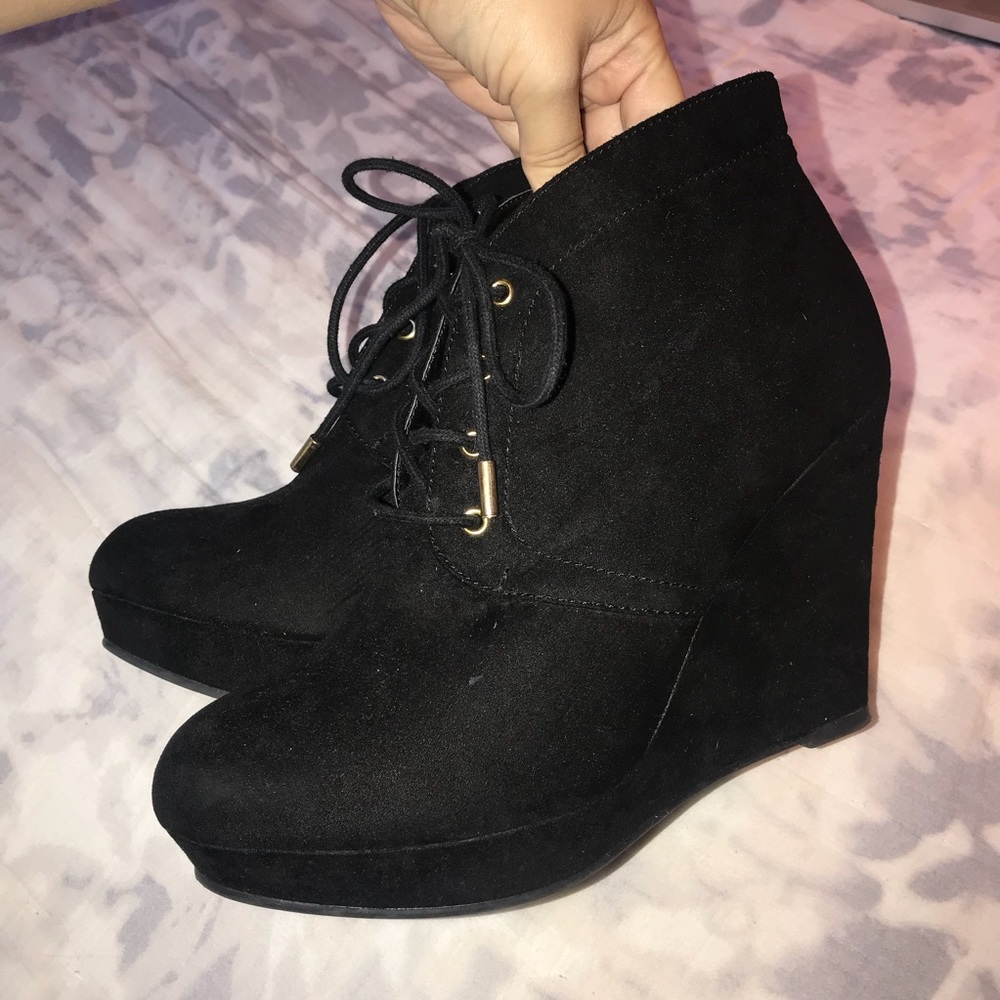 Forever21 Black suede wedges